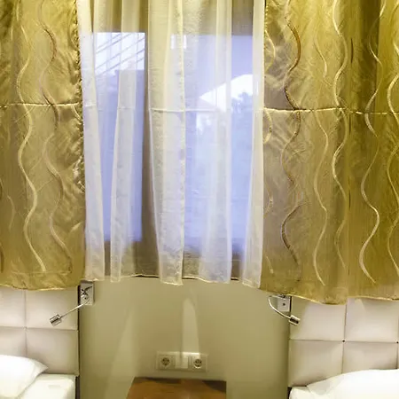 شقة فندقية 4- Family