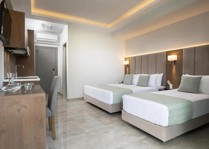 4- Family Aparthotel 4*