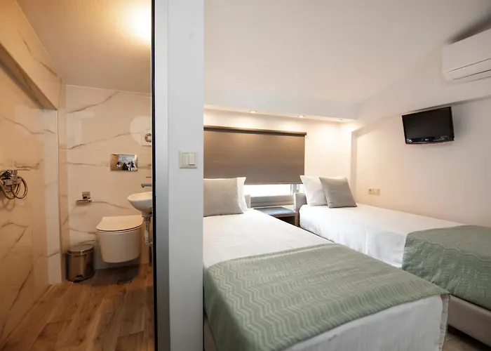 4- Family Aparthotel