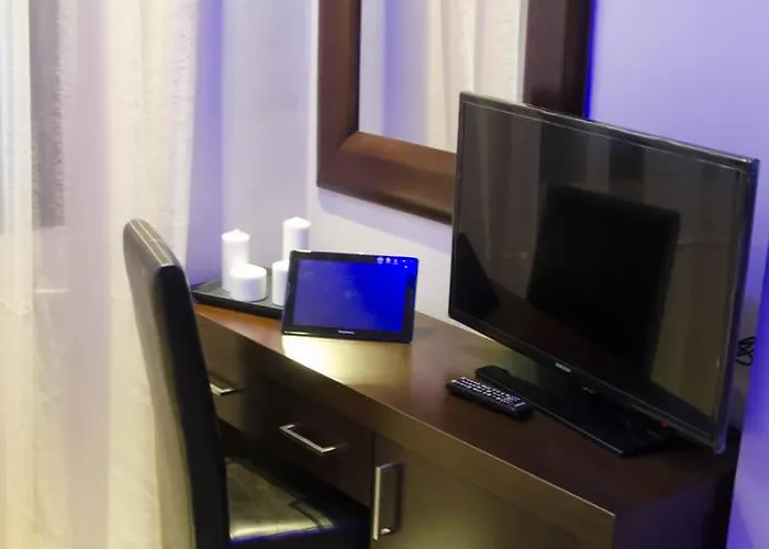 4- Family 4* Metamorfosi (Sithonia)